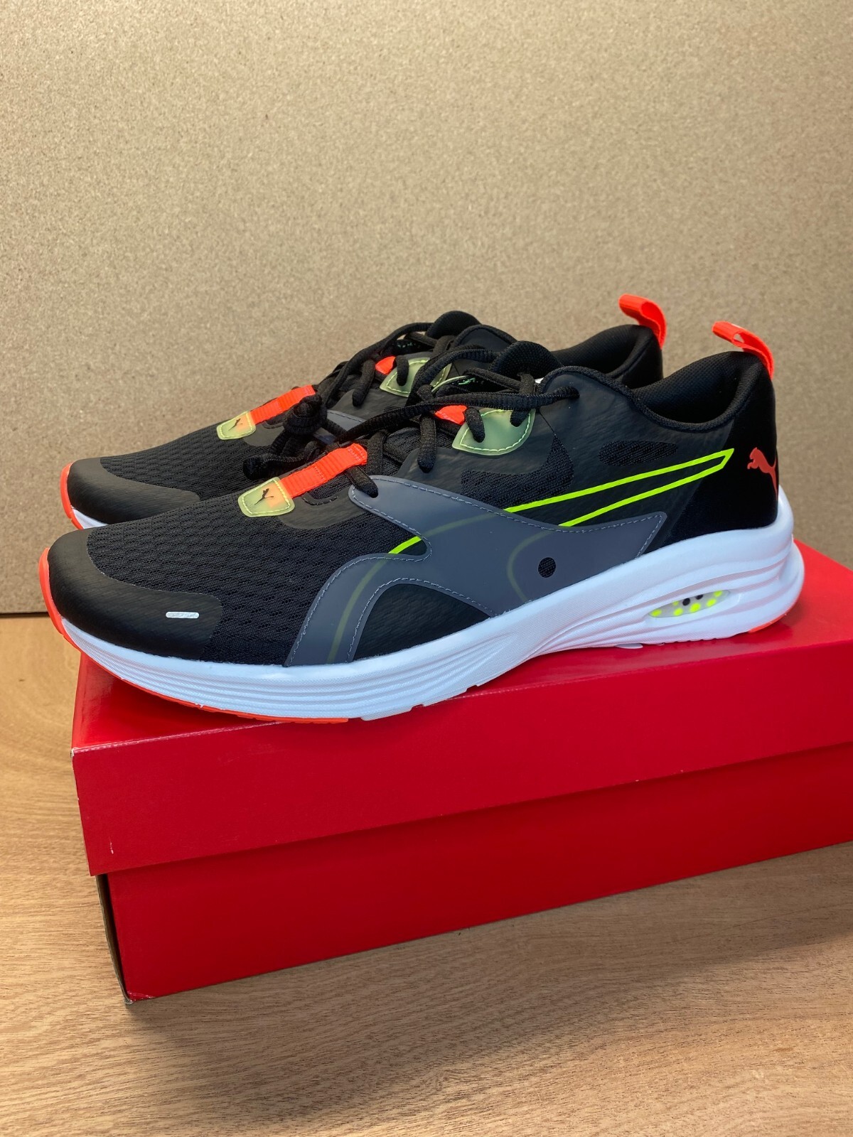 ALTRA Sneakers Puma Uomo Hybrid Runner Hybrid Fuego Nero e Giallo Alert US 12