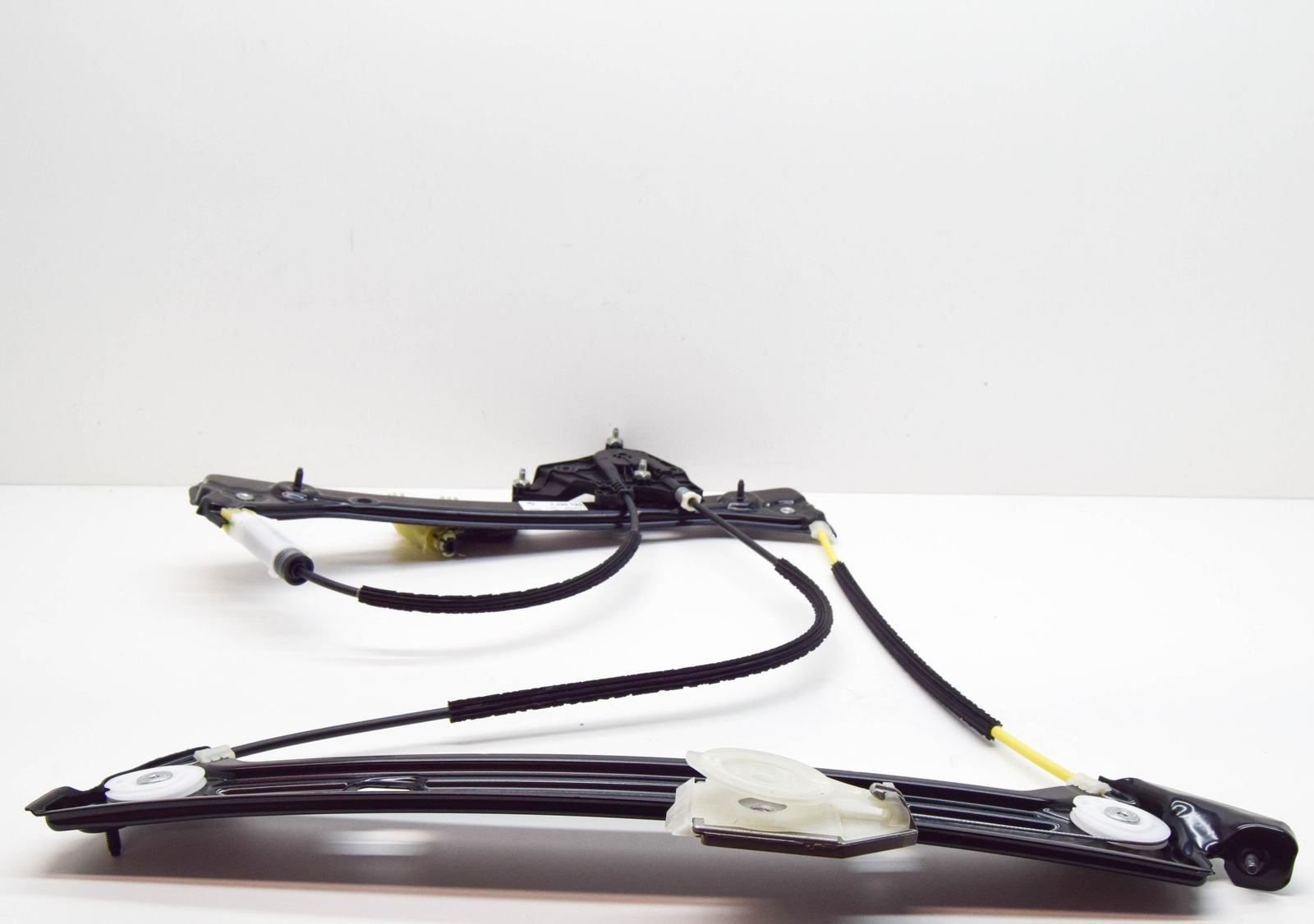 BMW 2 F23 Front Right Door Window Regulator 7292120 51337292120 