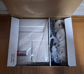 Nintendo Famicom AV HVC-101 Console *BEAUTIFUL BOX - MINT - 1 ControlIer NEW*