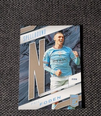 Phil Foden   #17  Spellbound   N Panini Donruss ELITE Manchester City 2022-23