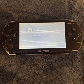 Sony PlayStation PSP 1000Console with Charger/New Battery Region Free