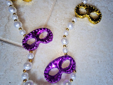 Mardi Gras beads Necklace with Masks