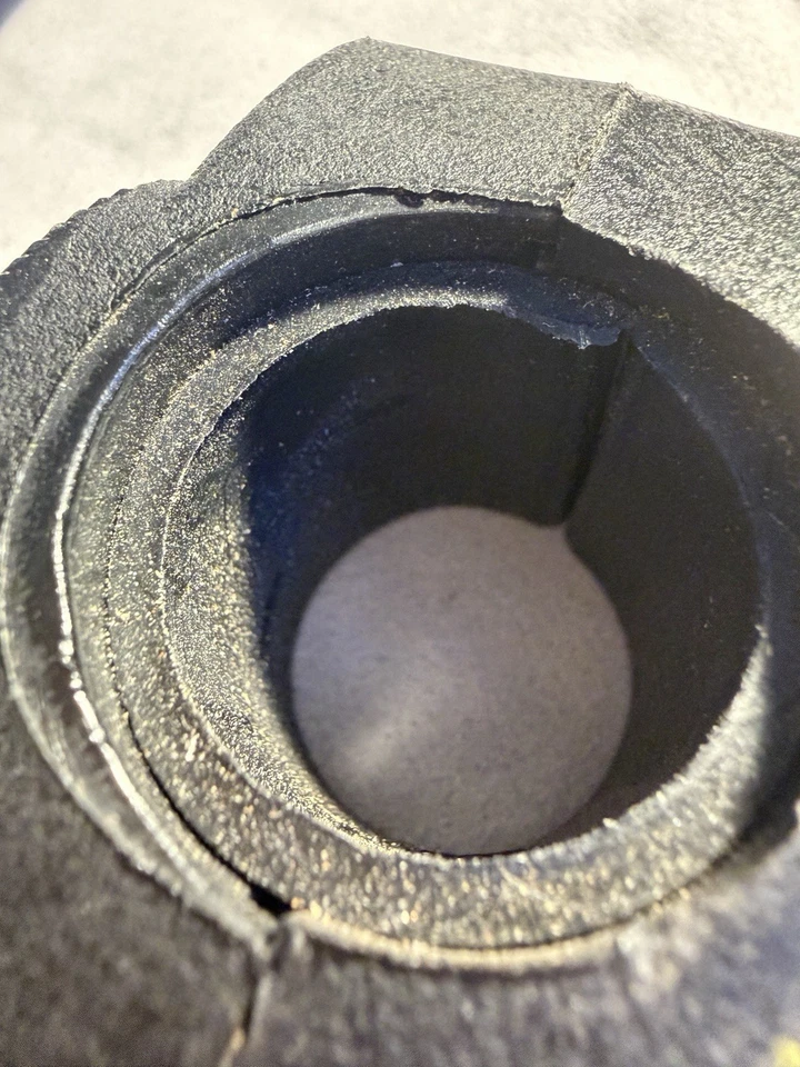 Mounting Bracket For Windscreen Windshield Suzuki Boulevard C50 M50 C90 M90 More - Image 4 of 4