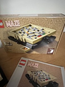 LEGO: Maze (21305) Assembled W/ Box and Manuel Complete Set