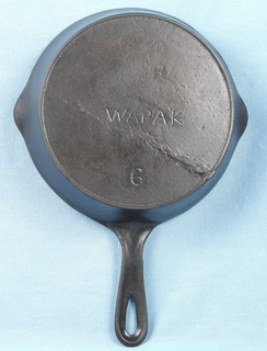 VTG WAPAK No.6 Cast Iron Frying Pan/Skillet with Heat Ring