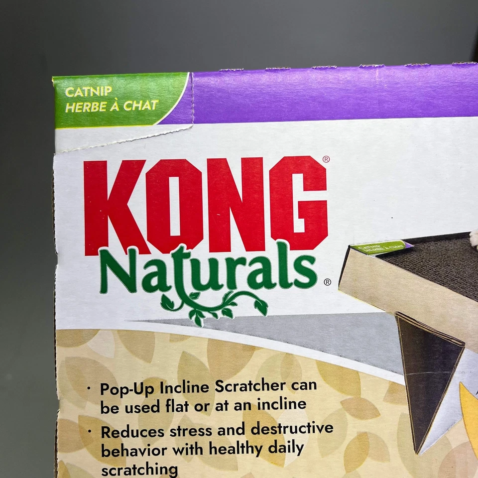 KONG (PAQUETE DE 2) Naturals Pop-Up Incline Rascador con hierba gatera 19" x 10" x 1" CS11 Foto 3 de 4