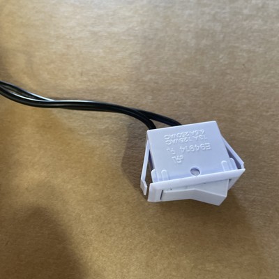 ZE-204 2 Wire Mini Snap-in Rocker Switch For Lamp & Under Cabinet Light Fixture