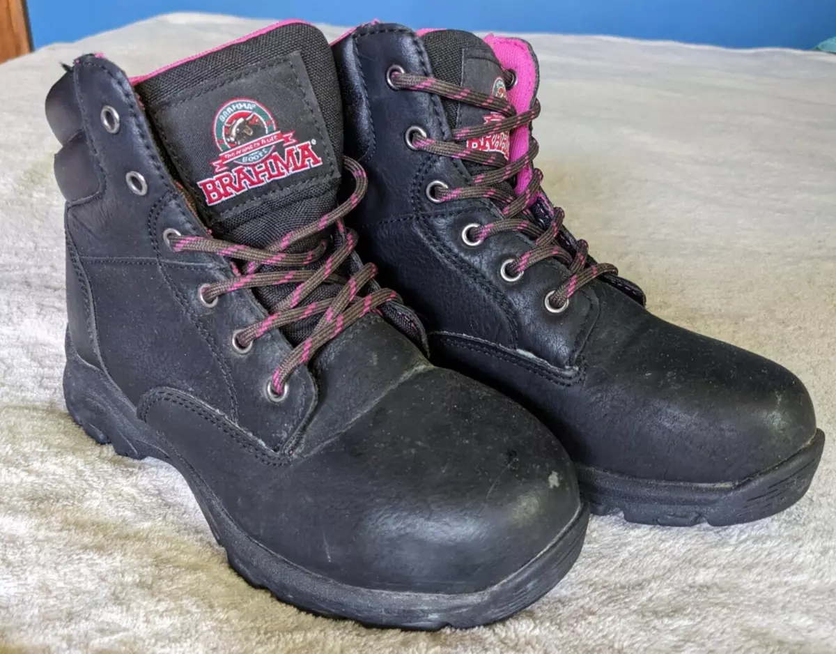 Girls in work boots top