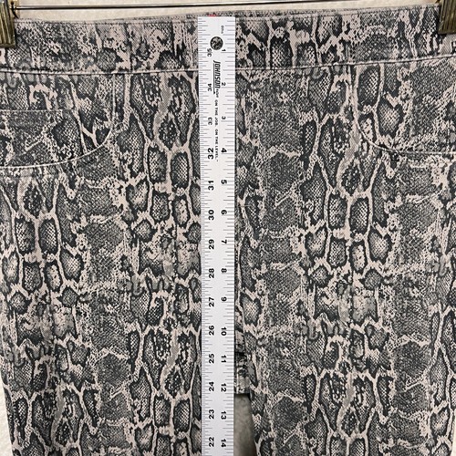 Spanx Snake Print Jean-ish Leggings Women’s Large Taupe Pull On 20018R - Picture 7 of 13