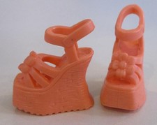 FASHION FEVER FASHIONISTAS BARBIE DOLL SHOES FLOWER PEACH CHUNKY WEDGE SANDALS