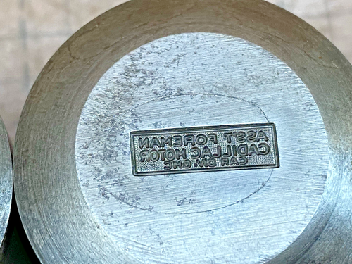 4 VTG 1930-60's Mold Die GM Cadillac Motor Car Div. Lapel Pin Badge Bars 91M - Picture 8 of 10