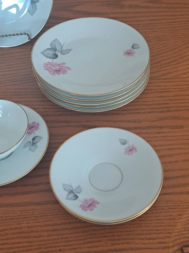 Rosenthal Vintage Alemanha China Fina Chá/Café 19 Peças Bettina, Padrão Rosa - Imagem 3 de 4