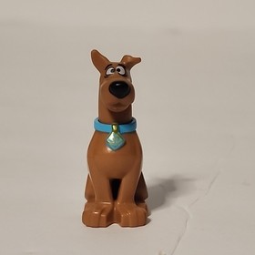 LEGO Scooby-Doo Sitting with Chattering Teeth Pattern Minifigure 75903