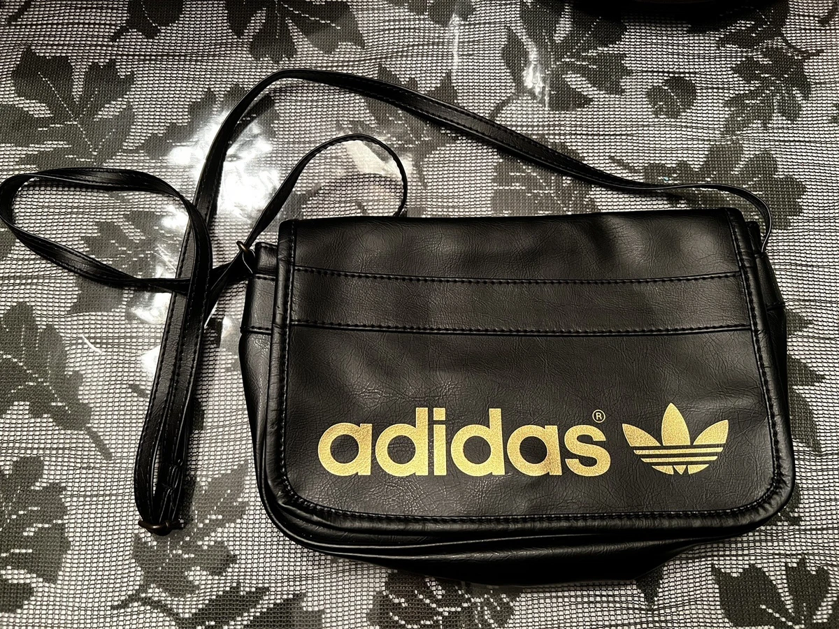 Adidas Unisex Sport Gym Bag Black Gold Old school Shoulder Vintage 1990s Purse