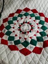 Gorgeous Patchwork Christmas Quilt Velvet  Embroidery Scalloped Border Twin