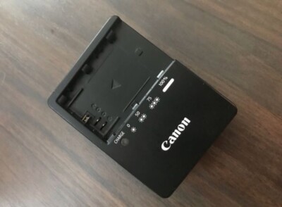 Genuine OEM CANON Battery Charger