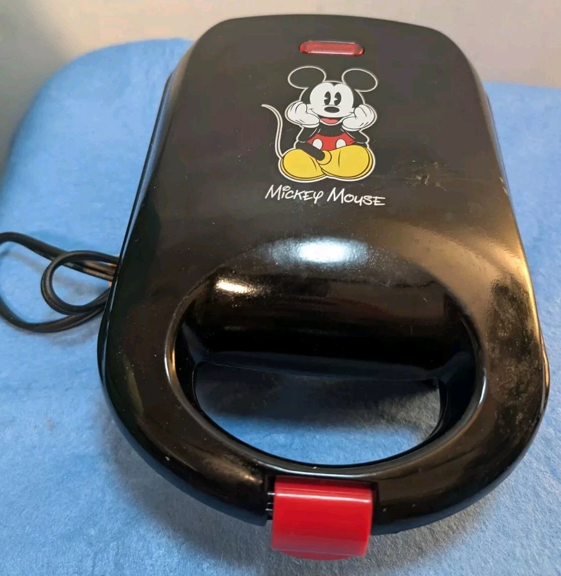 Mickey Mouse Waffle Maker DCM-92 TESTED- Disney- SHIPS FREE- Waffle Iron Ears
