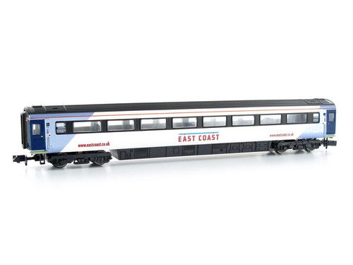 Dapol 2P-005-832 - Personenwagen Mk.3 East Coast 2nd Class No. 42146 HST - NEU | Zustand: Neu