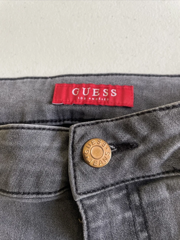 Pantalones de mezclilla para mujer GUESS Los Angeles con cremallera talla 29 color gris (0028) Foto 3 de 4