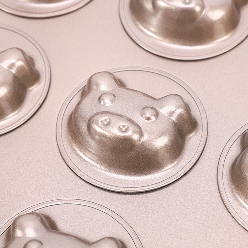 12Cavity Cake Mold Set NonStick Carbon Steel Material Muffin Pan