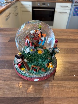 Disney Schneekugel sehr selten Plutos neues Zuhause, neuwertig 