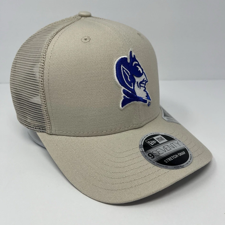 Gorra New Era 9SEVENTY NCAA Duke Blue Devils para hombre elástica con logotipo beige Foto 3 de 4