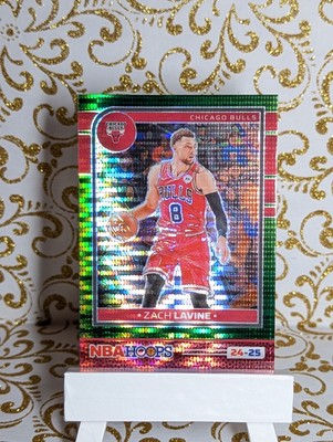 ZACH LAVINE /25   Pulsar Green Premium   2024-25 NBA Hoops Basketball