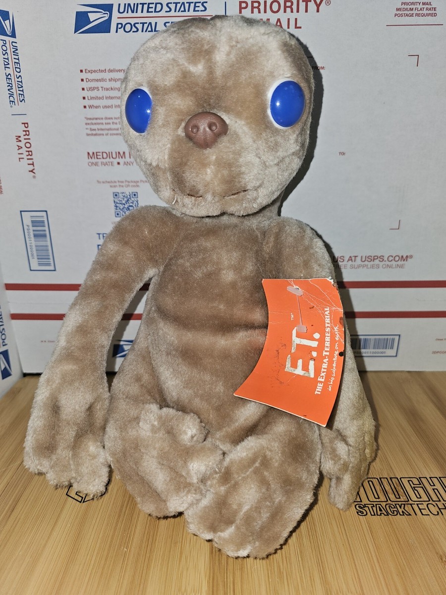 Vintage 1982 Showtime Kamar 12” ET Extra Terrestrial 80's Plush