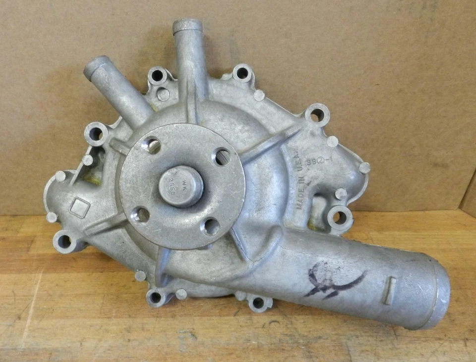 Oldsmobile 442 F85 Cutlass 1964 con aire acondicionado 330ci 5,4 L bomba de agua nueva 382188 382-1 Foto 4 de 4