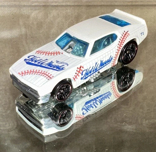 2012-2018 Hot Wheels Baseball 1971 Mustang Fastback FYC43 HW Sports Red Line EUC