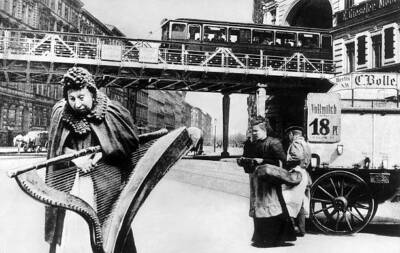 The Old Berlin Original Harfenjule in der Dennewitzstrasse 1910 Old Photo