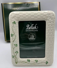 Belleek Frame Shamrock Clover Cream Lattice Textured 5" x 7"