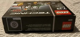 LEGO Technic 8281 Mini Tractor  Sealed from factory . Great condition !!