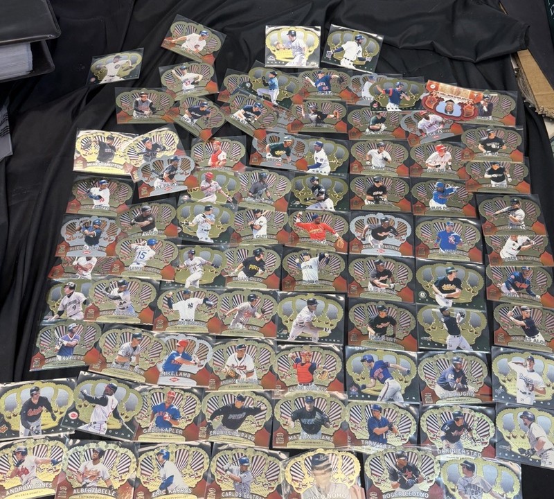 2000 PACIFIC CROWN ROYALE BASEBALL CARDS LOT OF 85 Rookie Die Cuts