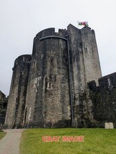 PHOTO  CAERPHILLY CASTLE (6) CONSTRUCTED BETWEEN 1268 AND 1271 BY GILBERT DE CLA