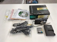 FUJIFILM FINEPIX F60FD Digital Camera