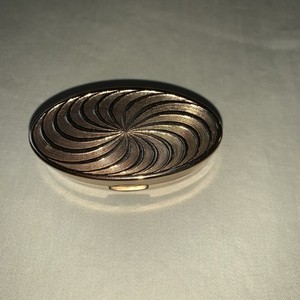 Max Factor Oval Gold Lipstick Compact