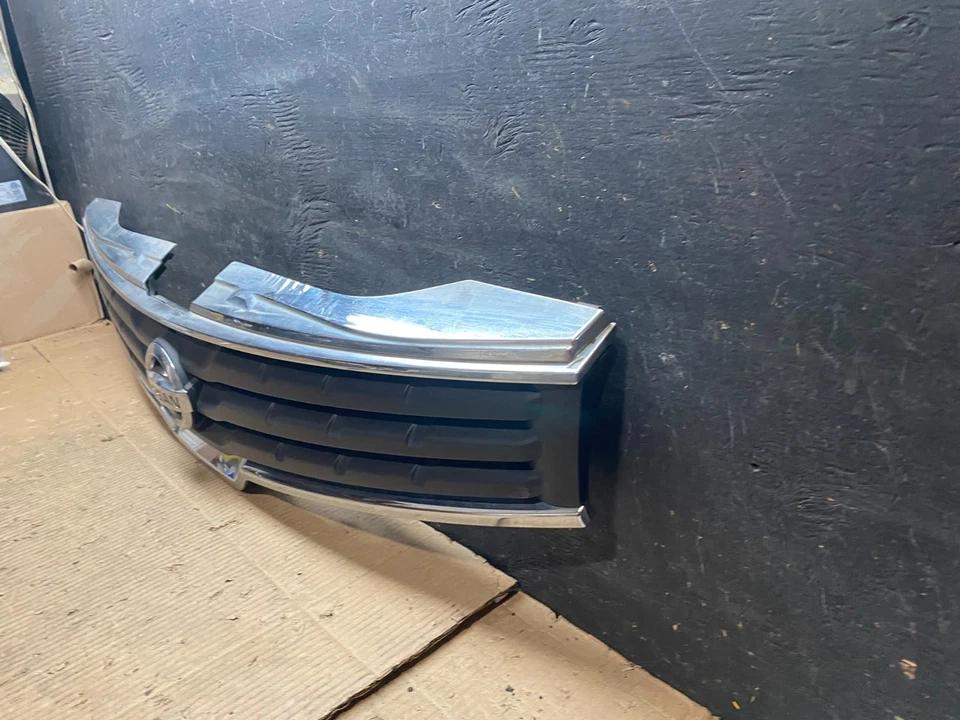 Nissan Quest 2007 2008 2009 parrilla superior delantera OEM T6870 DG Foto 2 de 4