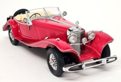 Franklin Mint 1/24 Scale - Mercedes 500K Special Roadster Red