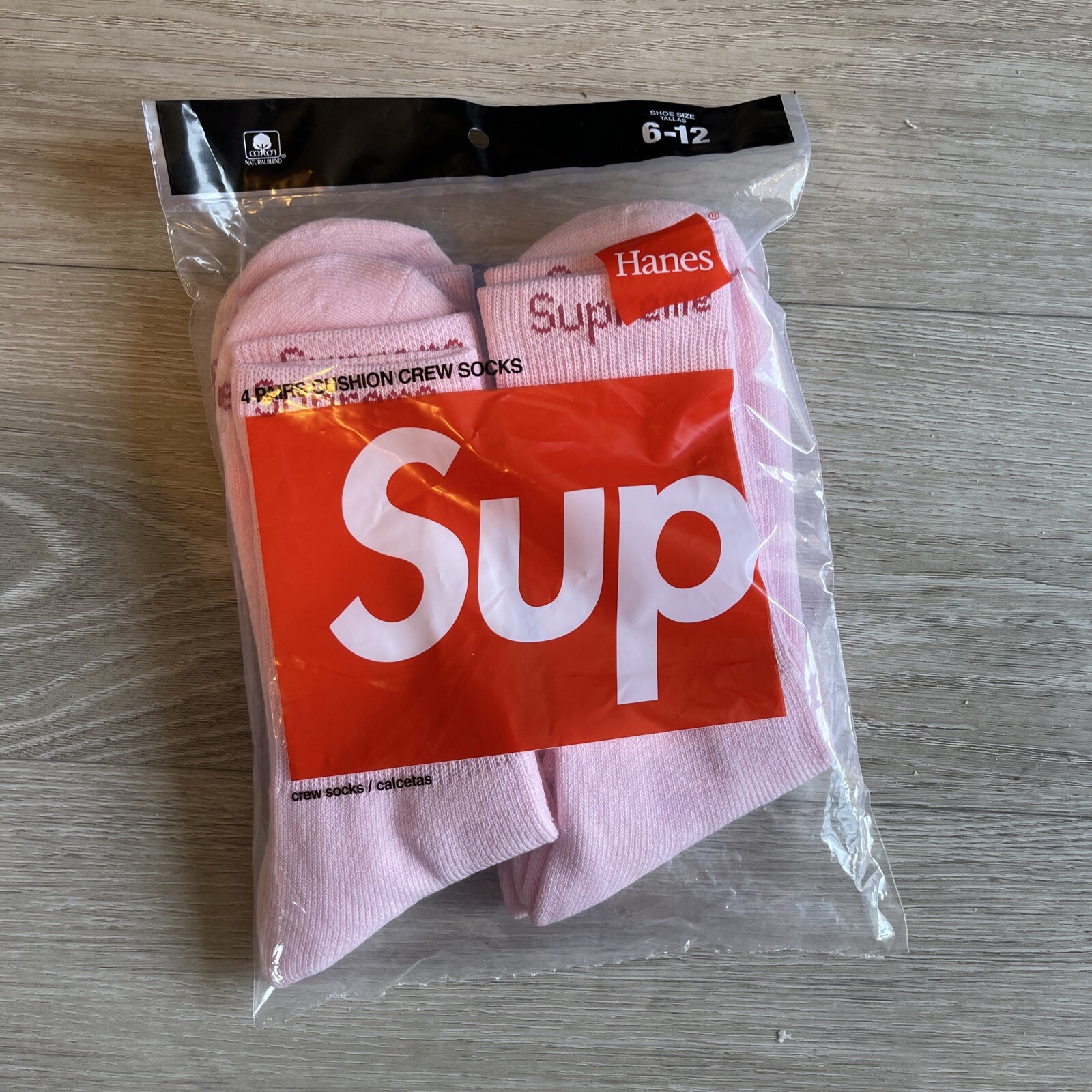 Pink Supreme Socks 3-Pack Supreme Multicolor Hanes Socks *Read