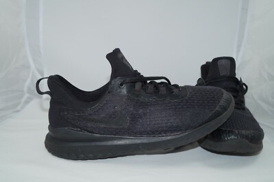 Nike Renew Rival Laufschuhe EU 43 US 9,5 Sportschuhe AA7400-002 Schwarz