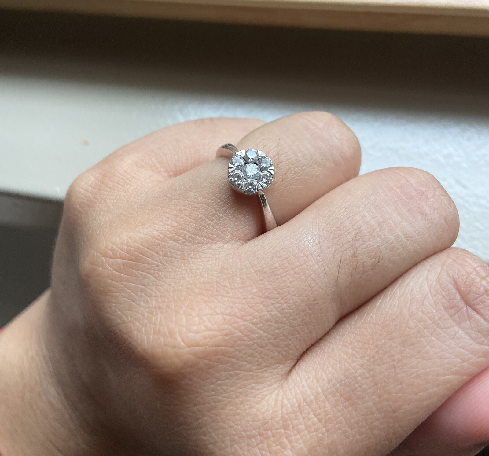 Simulate Diamond Engagement Ring - image 2