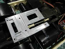 Fifth Wheel Mounting Plate Servo Release Open Tamiya 1/14 RC King Hauler Scania