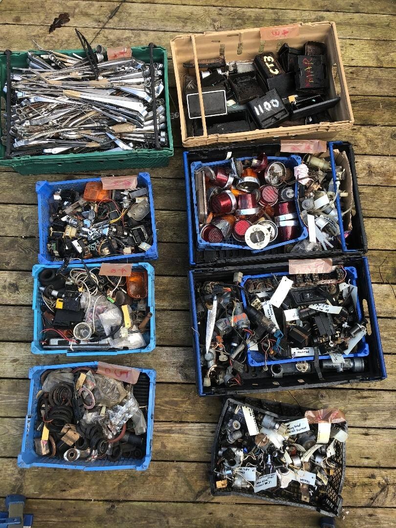 JOB LOT OF CLASSIC CAR PARTS.bmc, su. FORD VAUXHALL fiat etc auto