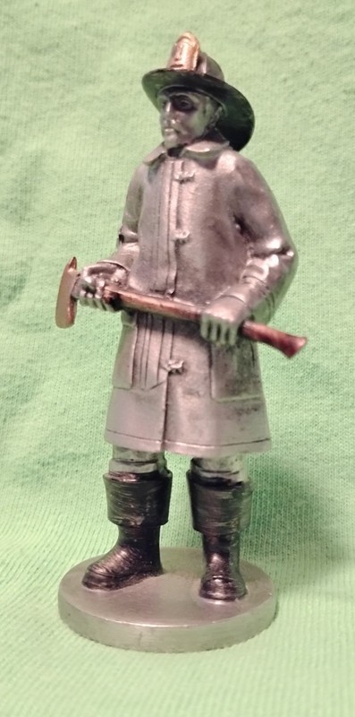 VINTAGE FIREFIGHTER IN FULL BUNKER GEAR SOLID PEWTER,  BRONZE ACCENTS 3" STATUE 