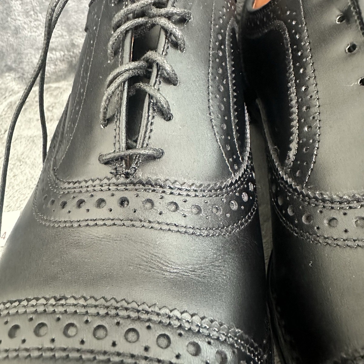 Allen Edmonds Strand Medallion Cap Dress Shoes Mens US 10.5 D 6115