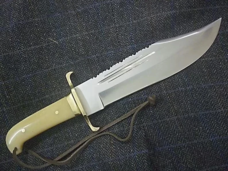 Handmade Carbon Steel Blade Camel Bone Handle Bowie Knife Hunting Knife Camping