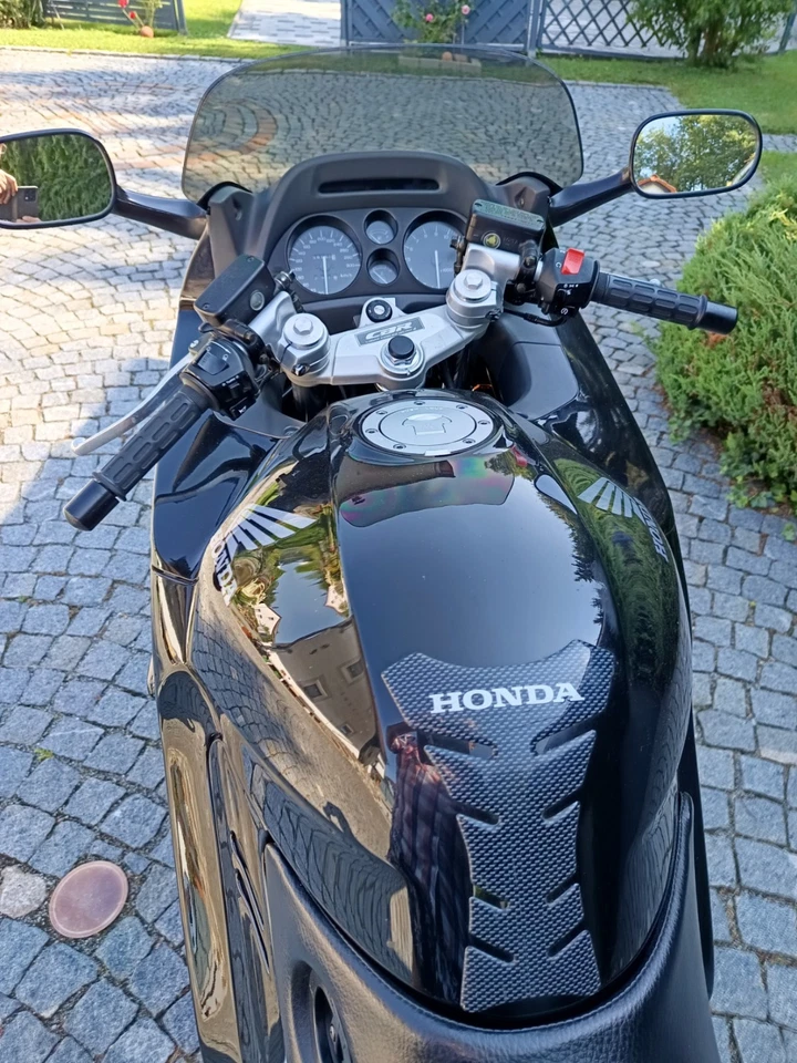 Honda CBR 1000 F SC 24 DUAL CBS - Bild 3 von 4