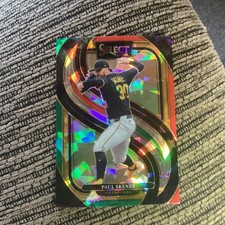 2025 Panini Select Paul Skenes #196 Premier Level Prizm Red Green Cracked Ice