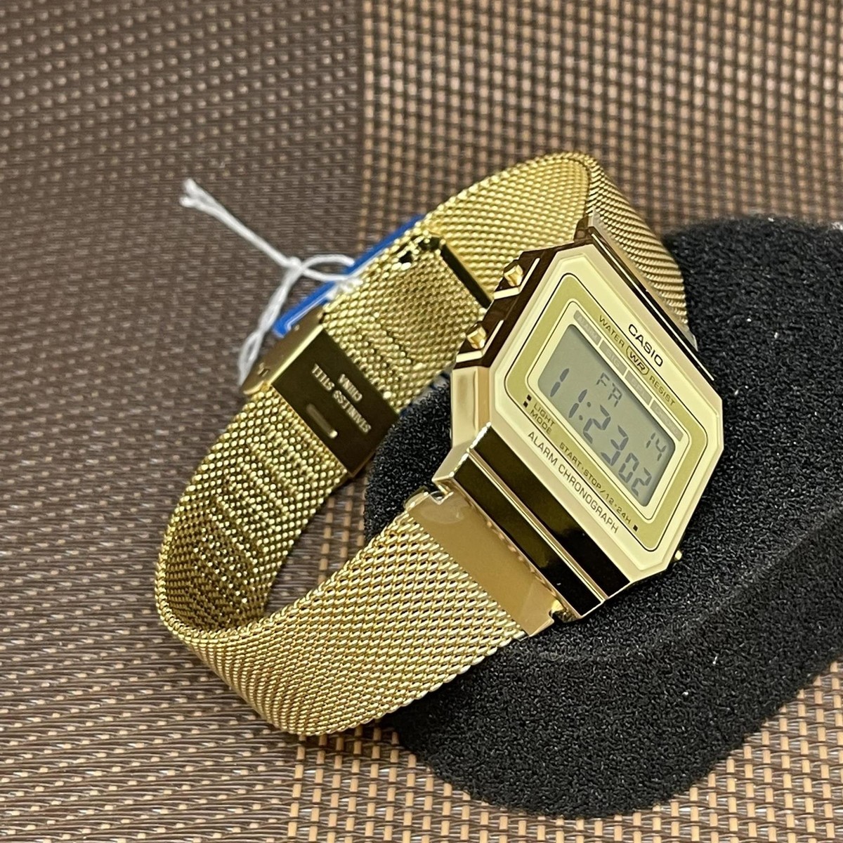Casio A700WMG-9A Vintage Series Gold Stainless Steel Mesh Band
